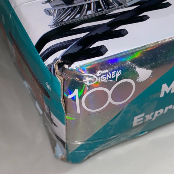 Disney MICKEY MOUSE Holiday Christmas BATTERY Train Set 12 Pieces NEW IN BOX - Picture 5 of 11